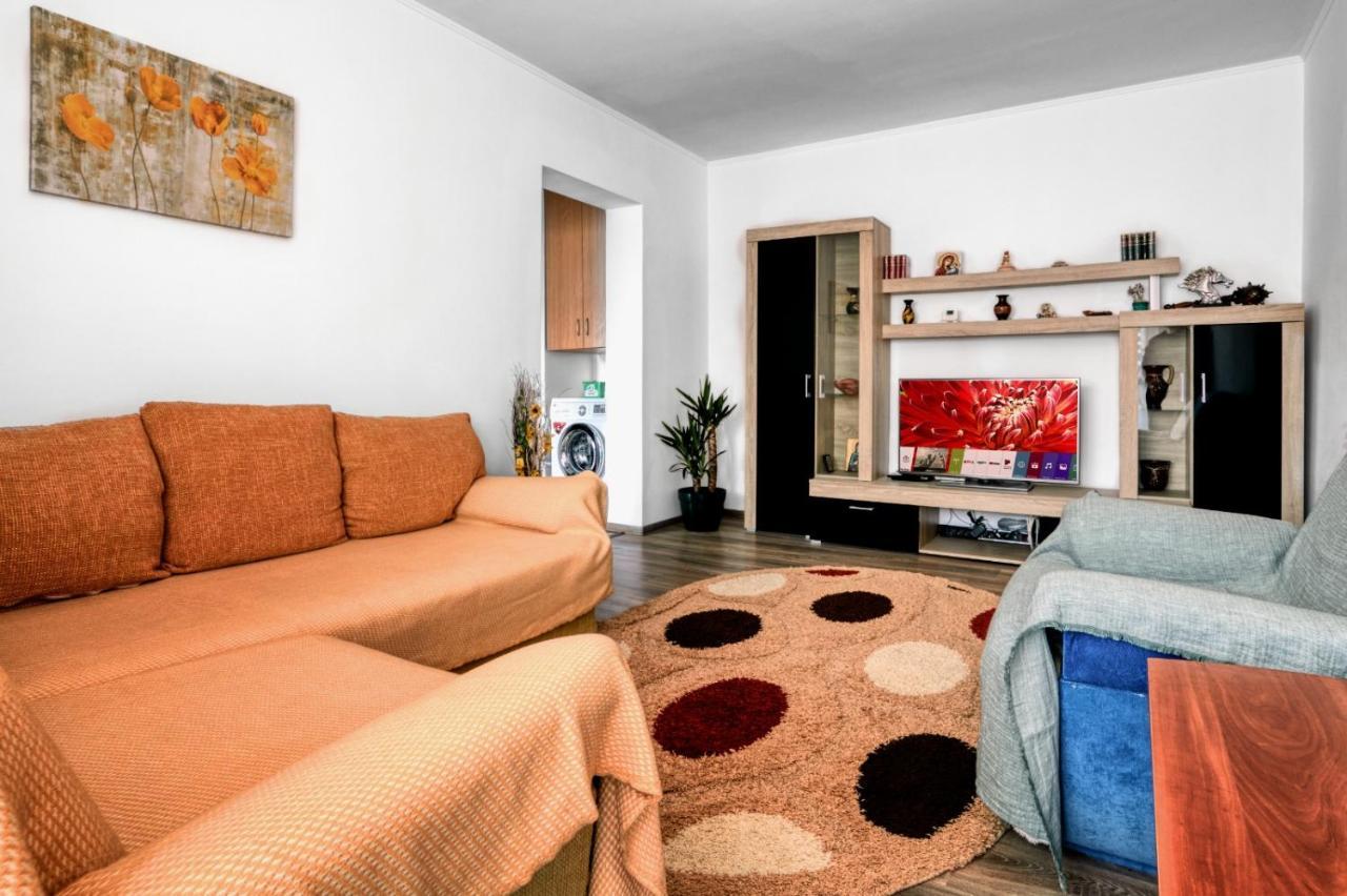 Ioly Apartments Констанца Екстериор снимка