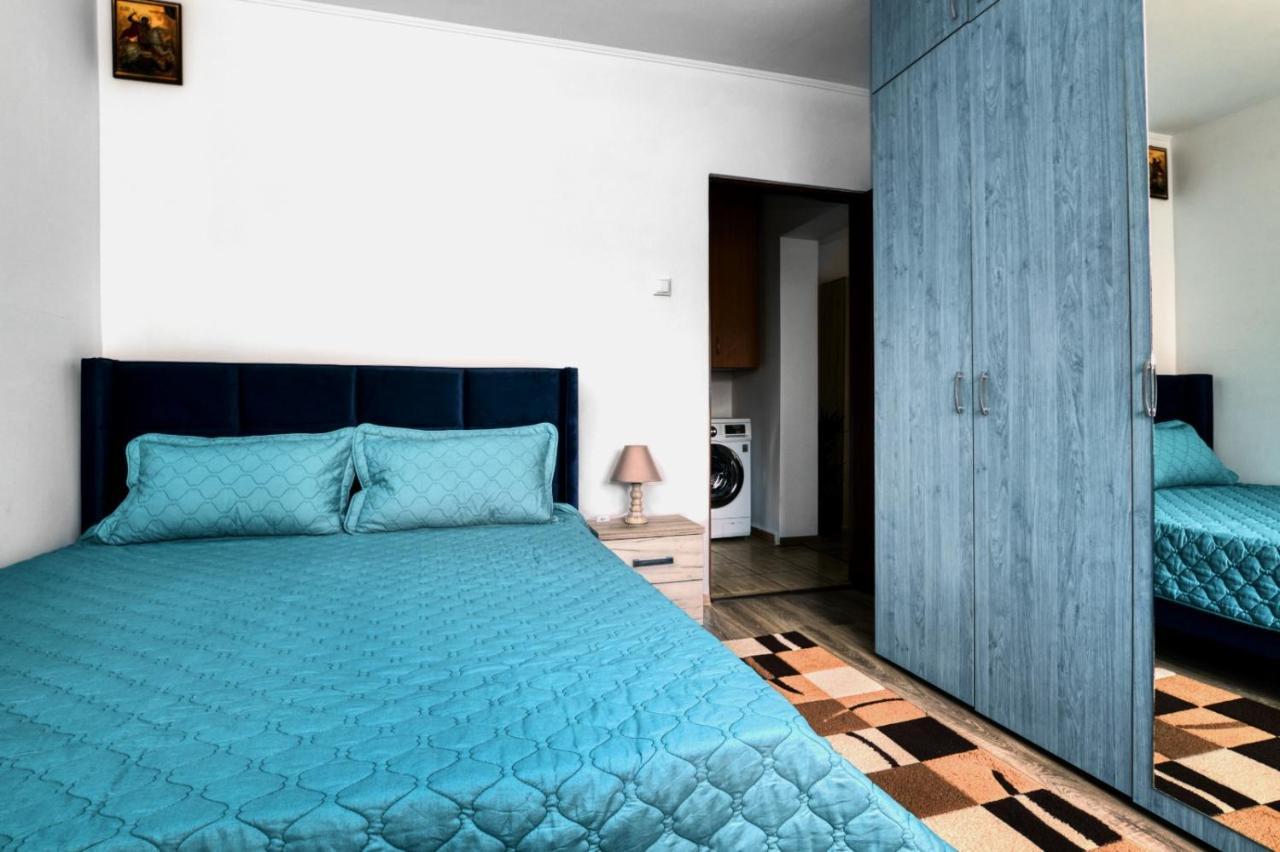 Ioly Apartments Констанца Екстериор снимка