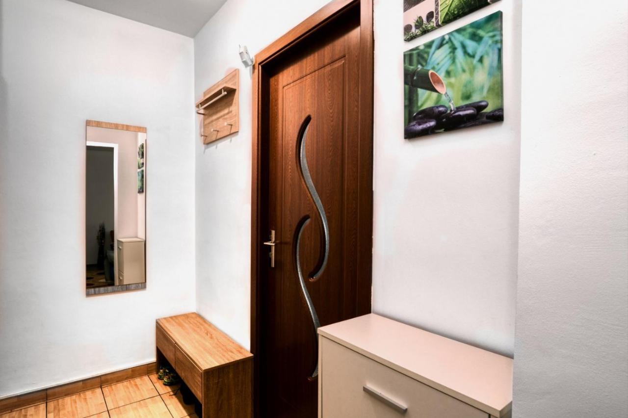 Ioly Apartments Констанца Екстериор снимка